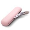 Large Travel Makeup Brush Holder, Magnetic Anti-fall Out Silicon Portable Cosmetic Face Brushes Holder, Soft and Sleek Makeup Tools Organizer for Travel- (8.27 * 2.36 * 1.57)