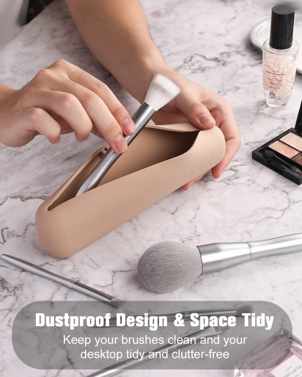 Large Travel Makeup Brush Holder, Magnetic Anti-fall Out Silicon Portable Cosmetic Face Brushes Holder, Soft and Sleek Makeup Tools Organizer for Travel- (8.27 * 2.36 * 1.57)